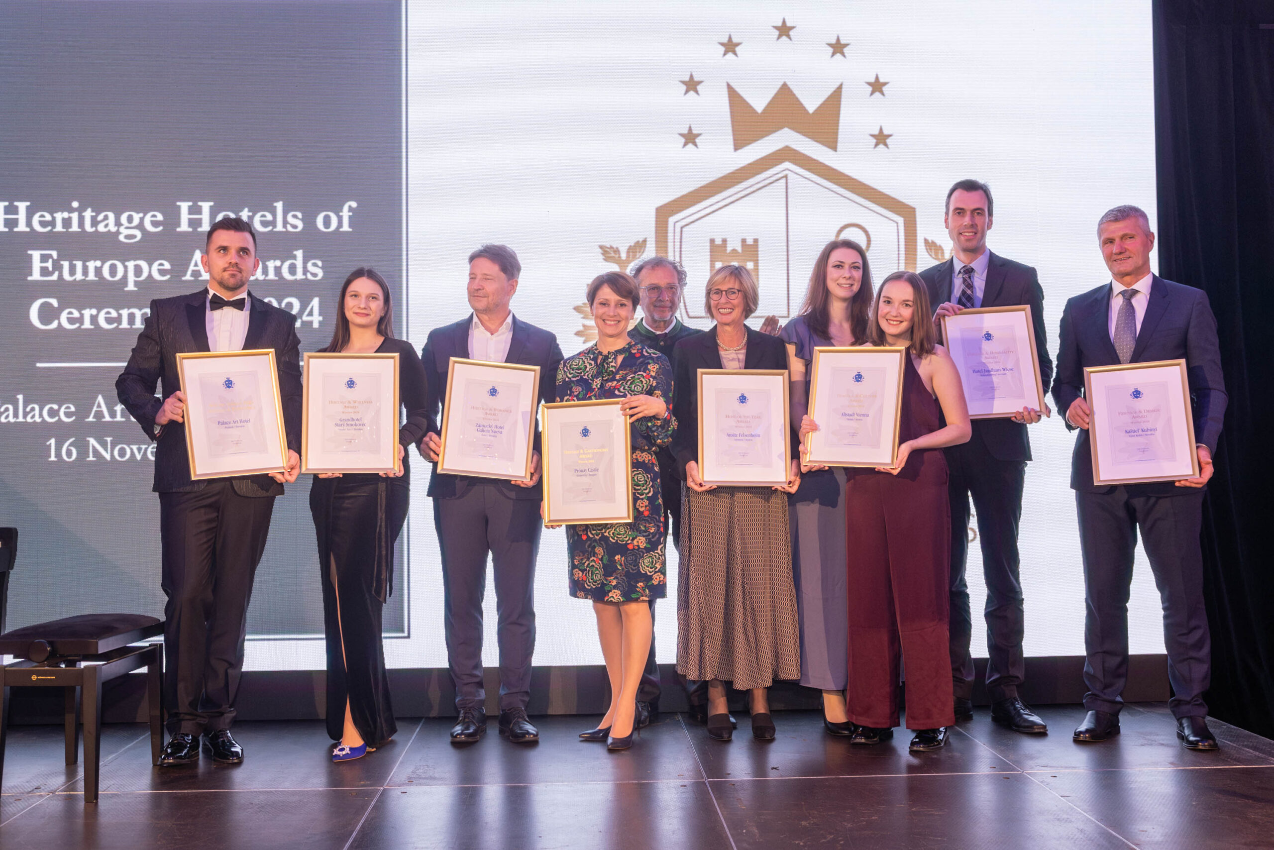 All winners of the Heritage Hotels of Europe Awards 2024 with their certificates (c) Ivan Majerský