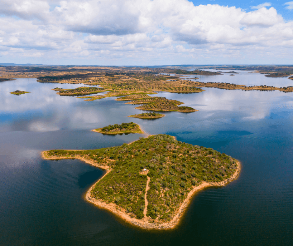 Alqueva reservoir winter